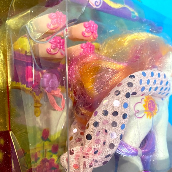 MY LITTLE PONY G3 NWT VTG 2003 FRIENDSHIP BALL DRESS-UP EVENINGWEAR SUNNY DAZE - Picture 14 of 16